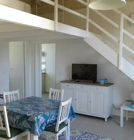 Casa Di Ninni Mono Φαβινιάνα